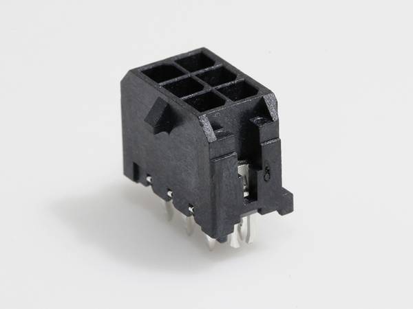 Molex vgradna standardna letev z moškimi kontakti  Skupno število polov 6 Osnovna mreža: 3 mm 430450624 1 kos Tray