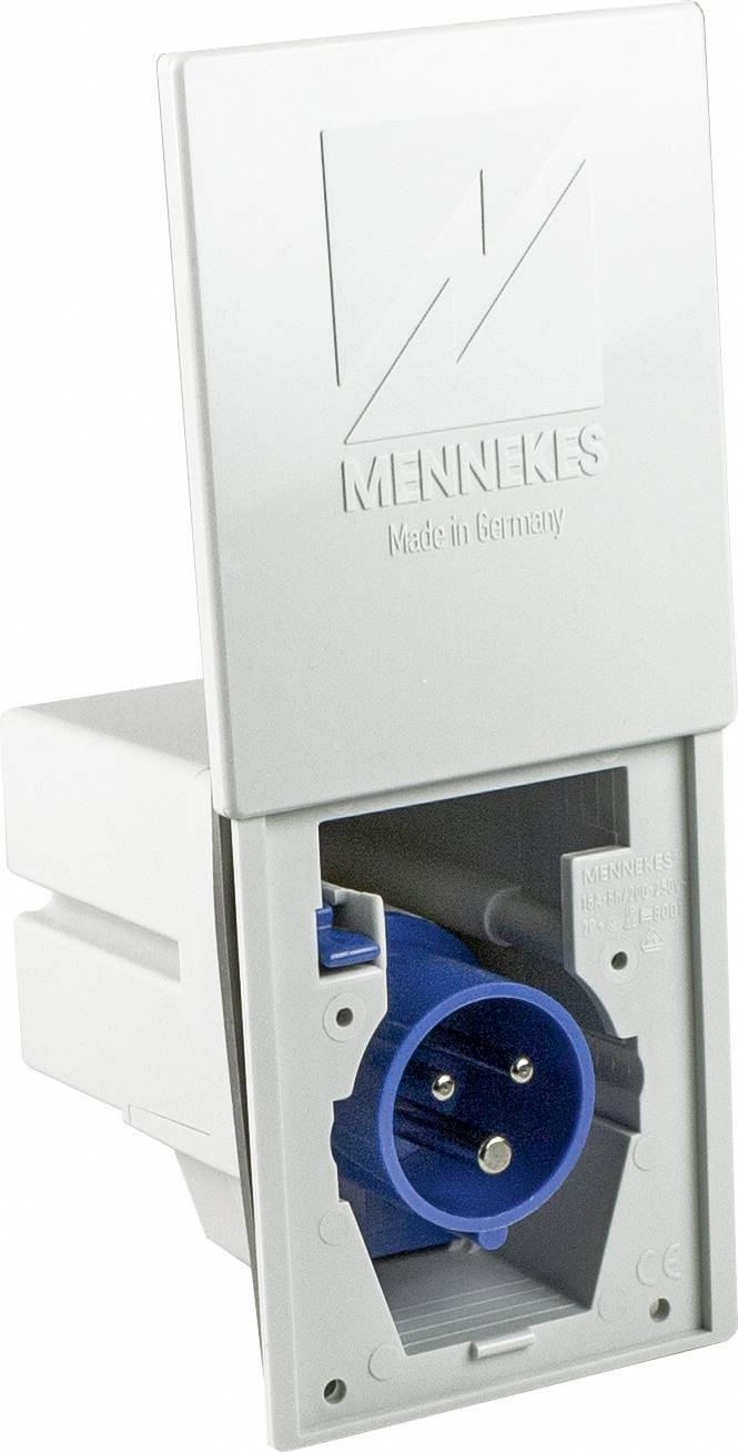 Industrijska vtičnica z odprtim pokrovčkom, prikazuje modri trizatični priključek. Oznaka 'Mennekes - Made in Germany'.