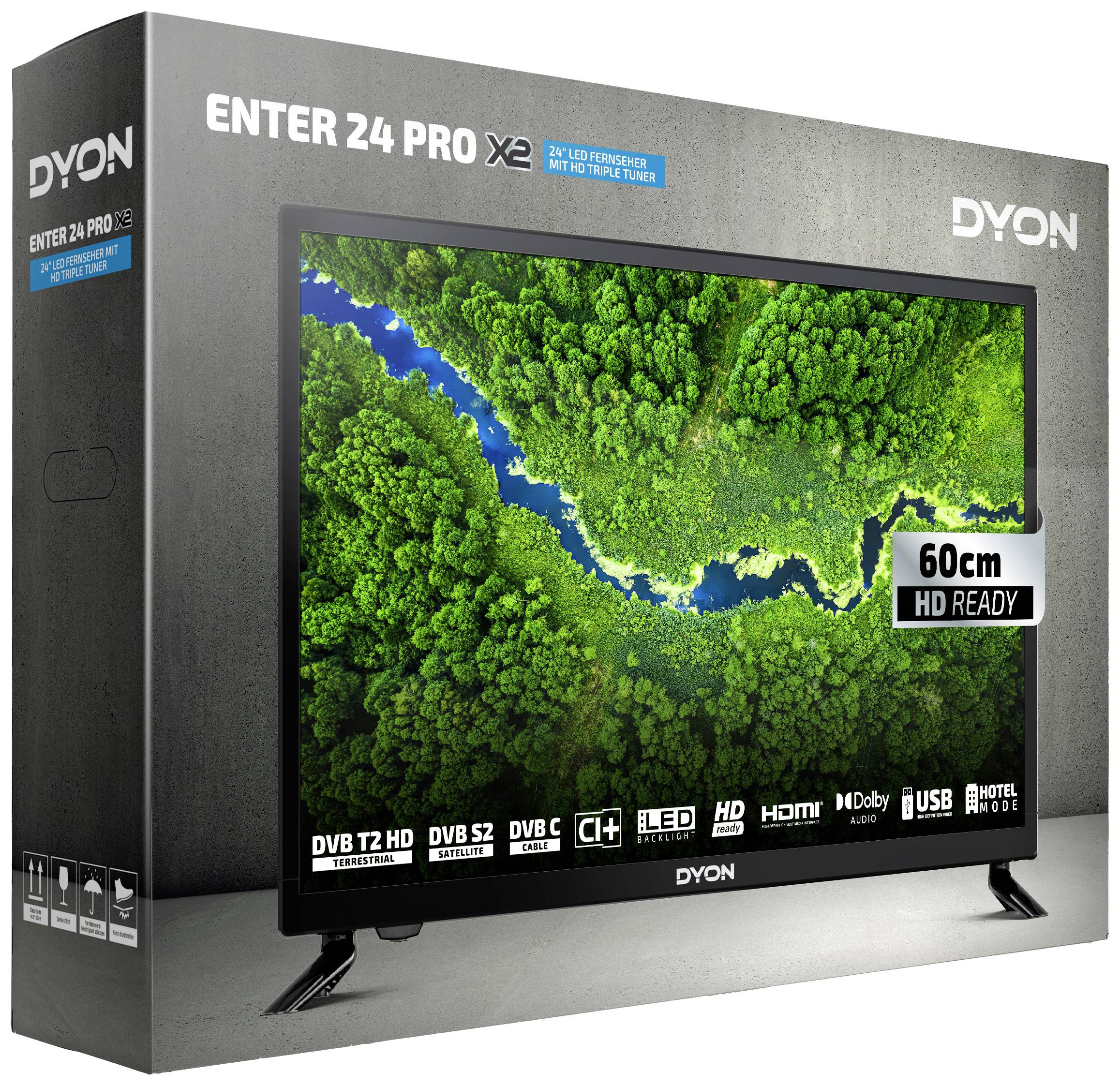 Ploščati TV 'DYON Enter 24 Pro' v embalaži, prikazuje posnetek reke z drona. Podpira HD, HDMI, USB, DVB-T2/S2/C.