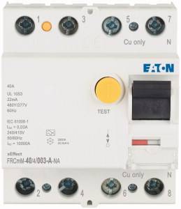 Eaton diferenčni odklopnik, model FRCmM-40/4/003-A-NA. Lahko se uporablja do 40A, opremljen s testnim gumbom.