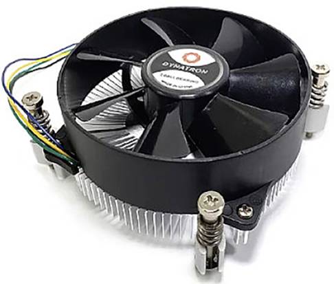 Črn računalniški ventilator s hladilnikom in kabli. Oznaka na sredini prikazuje 'Dynatron'. Prikazan na belem ozadju.