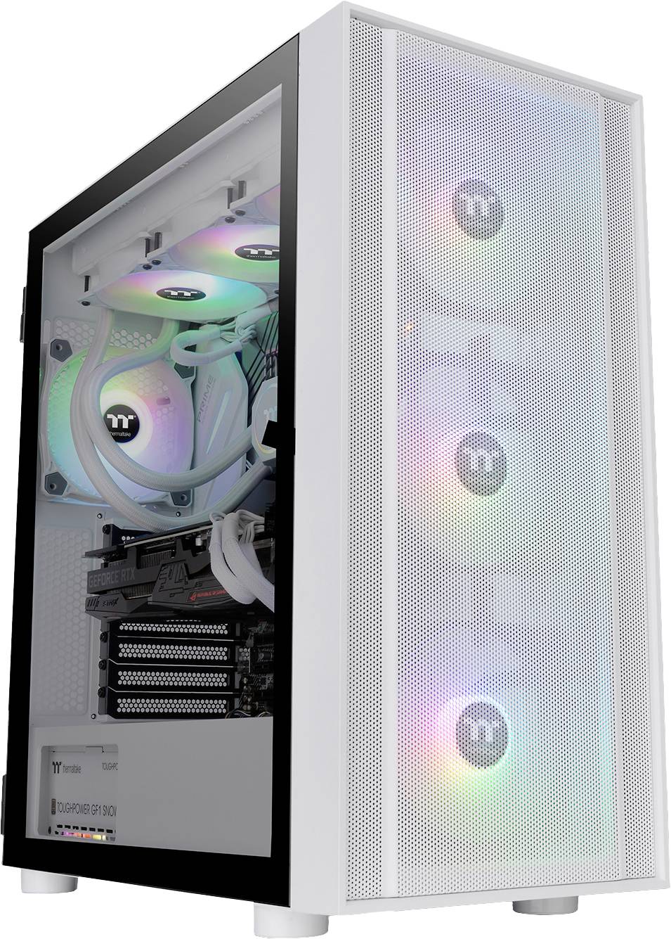 Bel računalnik s prosojnim stranskim panelom prikazuje svetleče RGB ventilatorje in kompleksen hladilni sistem v notranjosti.