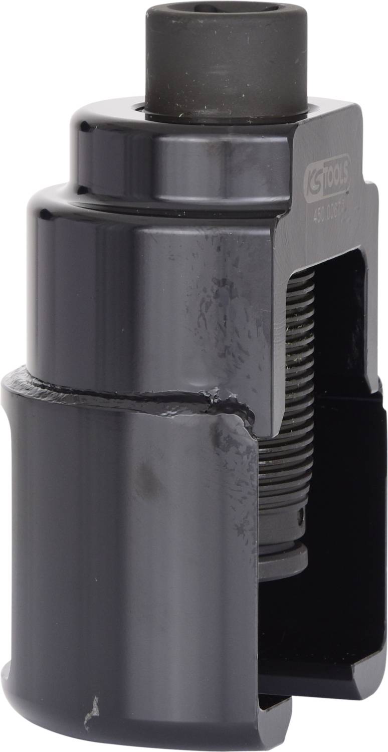 Črn kovinski nastavek orodja s pero, ki se uporablja v mehanskih aplikacijah, stoji pokonci pred nevtralnim ozadjem.