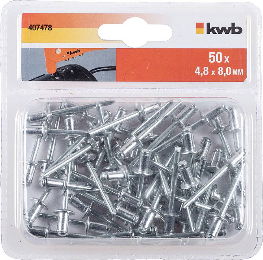 'Pakiranje s 50 slepimi kovicami, velikost 4,8 x 8,0 mm, znamka kwb. Embalaža izdelka prikazuje sliko orodja med uporabo kovic.'