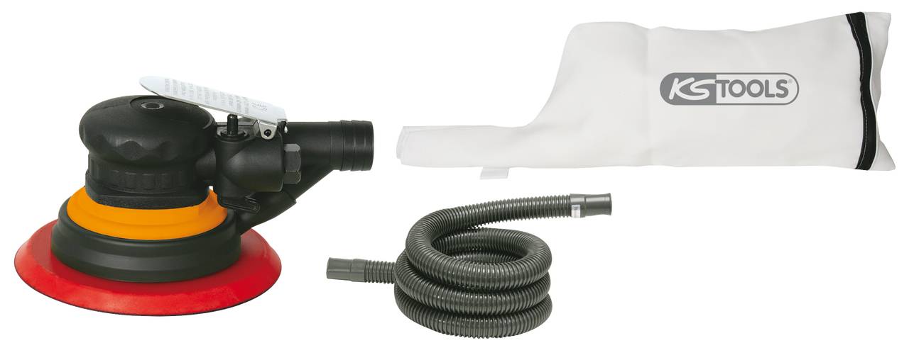 Ekscentrični brusilnik z rdečim brusilnim krožnikom, fleksibilno cevjo in belim vrečkom za prah z logotipom 'KS Tools'.