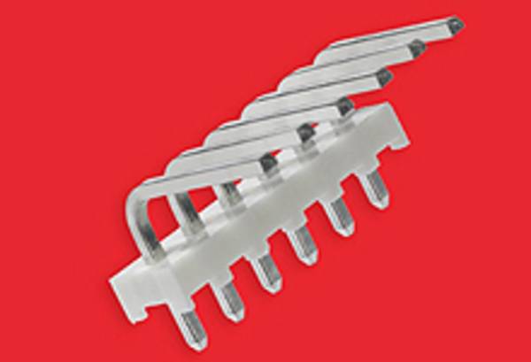 Molex standardna letev z moškimi kontrakti Skupno število polov 14 Osnovna mreža: 3.96 mm 26603140 1 kos Bulk