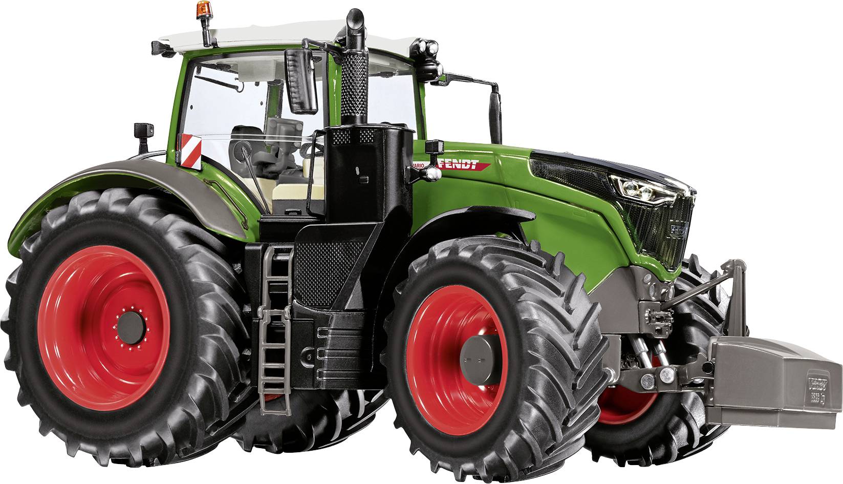 Velik zelen traktor z rdečimi kolesi, viden s strani. Traktor je zasnovan moderno in robustno.