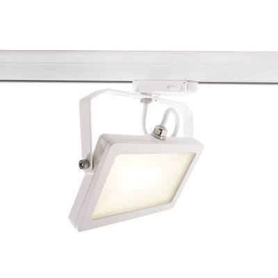 Bel LED-reflektor je nameščen na stropni letvi. Reflektor je rahlo nagnjen in oddaja toplo belo svetlobo.