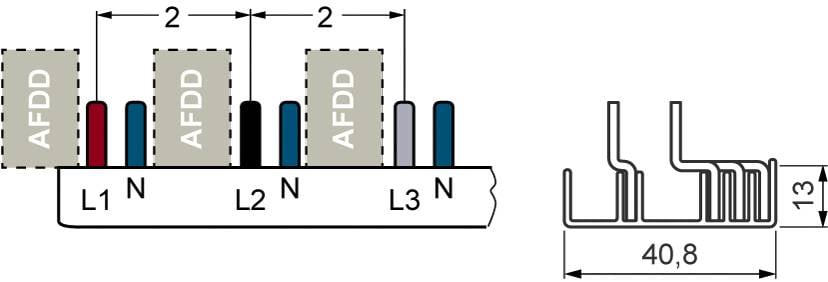 Diagram prikazuje montažo naprav 'AFDD' na vodilu. Levo so prikazane faze L1, L2, L3 in nevtralni vodnik N. Desno: prečni prerez z merami.