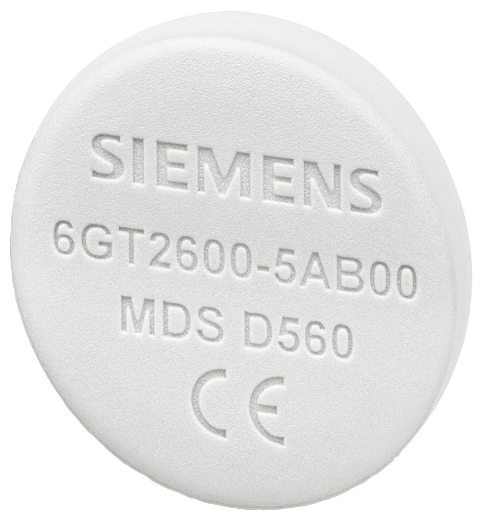 Okrogel RFID-transponder podjetja Siemens, označen z '6GT2600-5AB00', 'MDS D560' in CE-znakom, iz belega materiala.