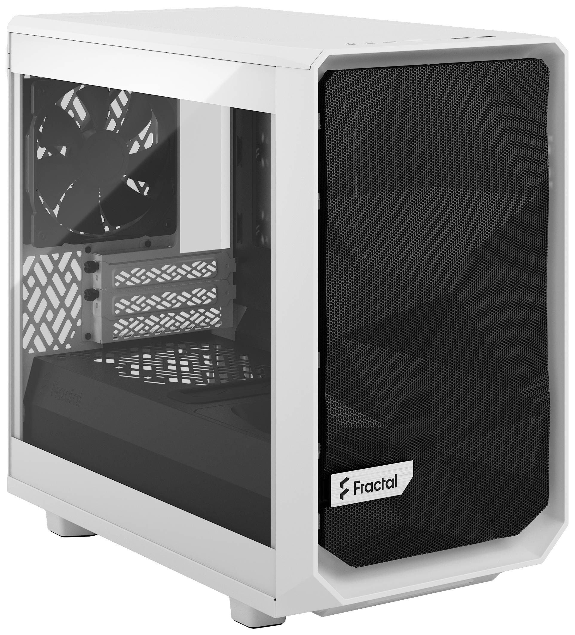 Belo ohišje računalnika s prozornim stranskim oknom in prednjo mrežico znamke 'Fractal'.