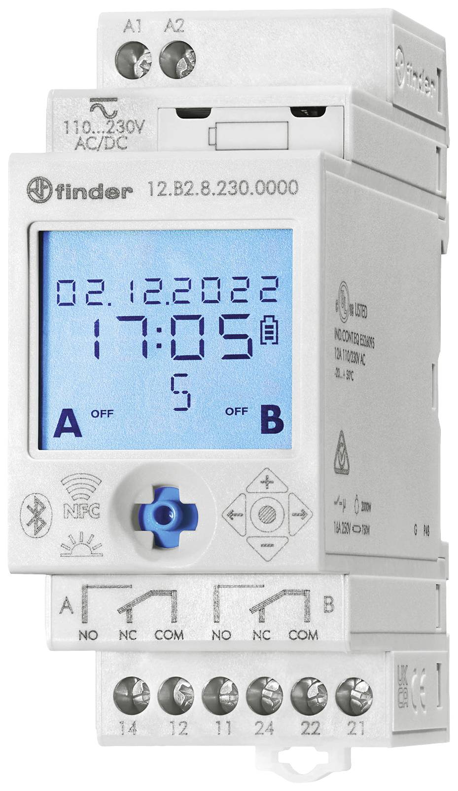 Elektronska časovna stikalna naprava z zaslonom prikazuje datum '02.12.2022', čas '17:05' in nastavitve. Primerna za montažo v krmilno omarico.