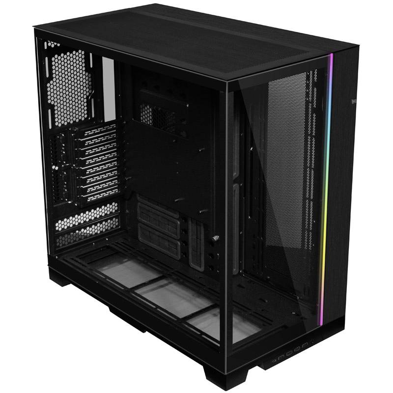 Prazen črn računalniški ohišje tipa tower s stekleno stranico in RGB osvetlitvijo, primeren za sestavo osebnega računalnika.