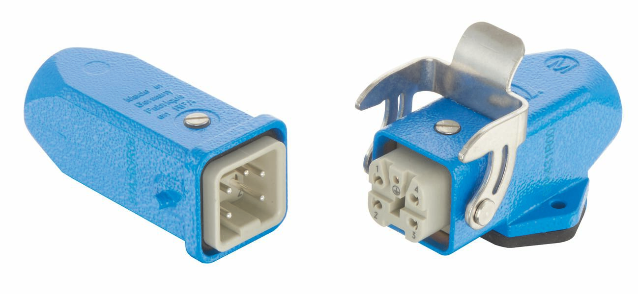 Dva modra električna priključka, eden s štirimi priključki in drugi s kovinsko sponko.