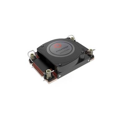 Črn ventilator s hladilnimi rebri z napisom 'Dynatron'. Uporablja se predvsem za hlajenje elektronskih komponent.