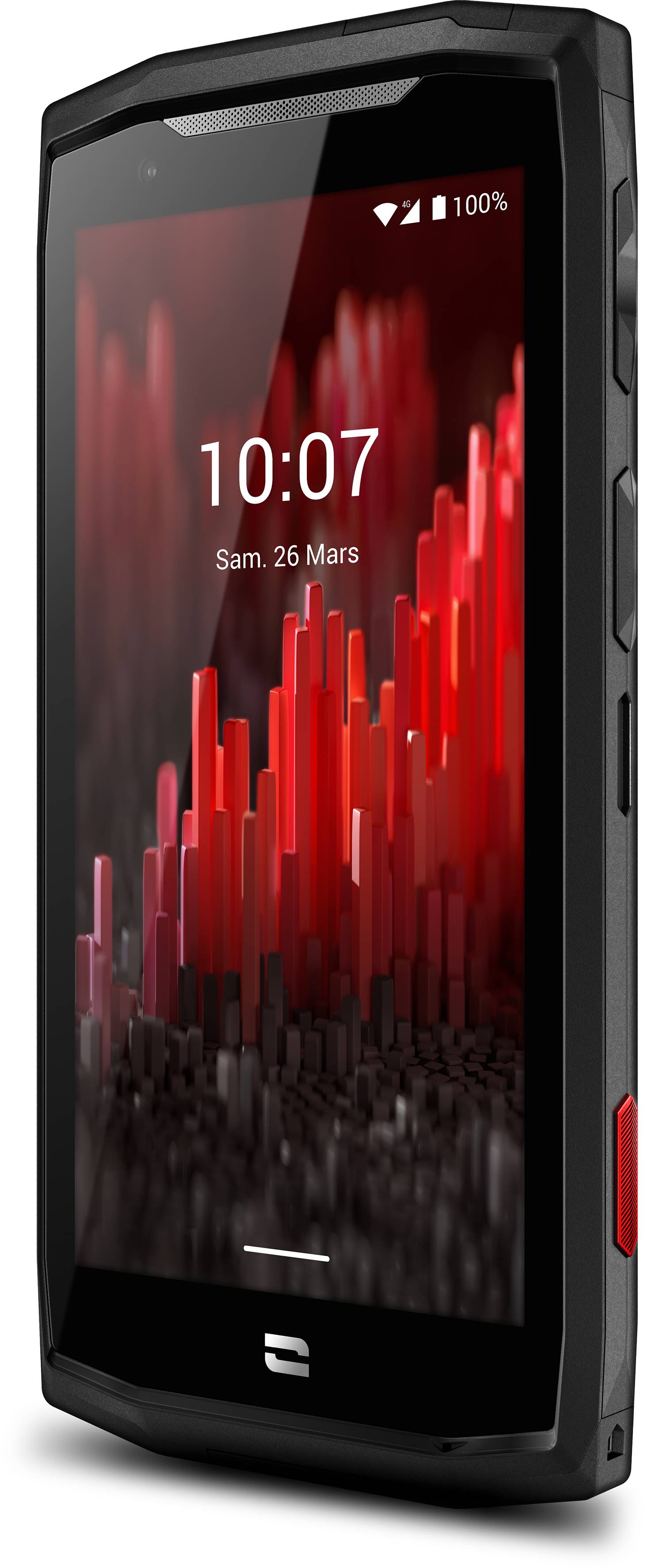 Robusten pametni telefon z črnim ohišjem na zaslonu prikazuje čas '10:07' in datum 'Sob. 26. mar.'