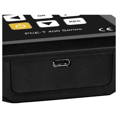 Detaljni pogled na črno napravo PCE-T 400 Series s prikazanimi zgornjimi kontrolnimi gumbi, vhodno napravo USB-C in sprednjim dostopnim panelom.
