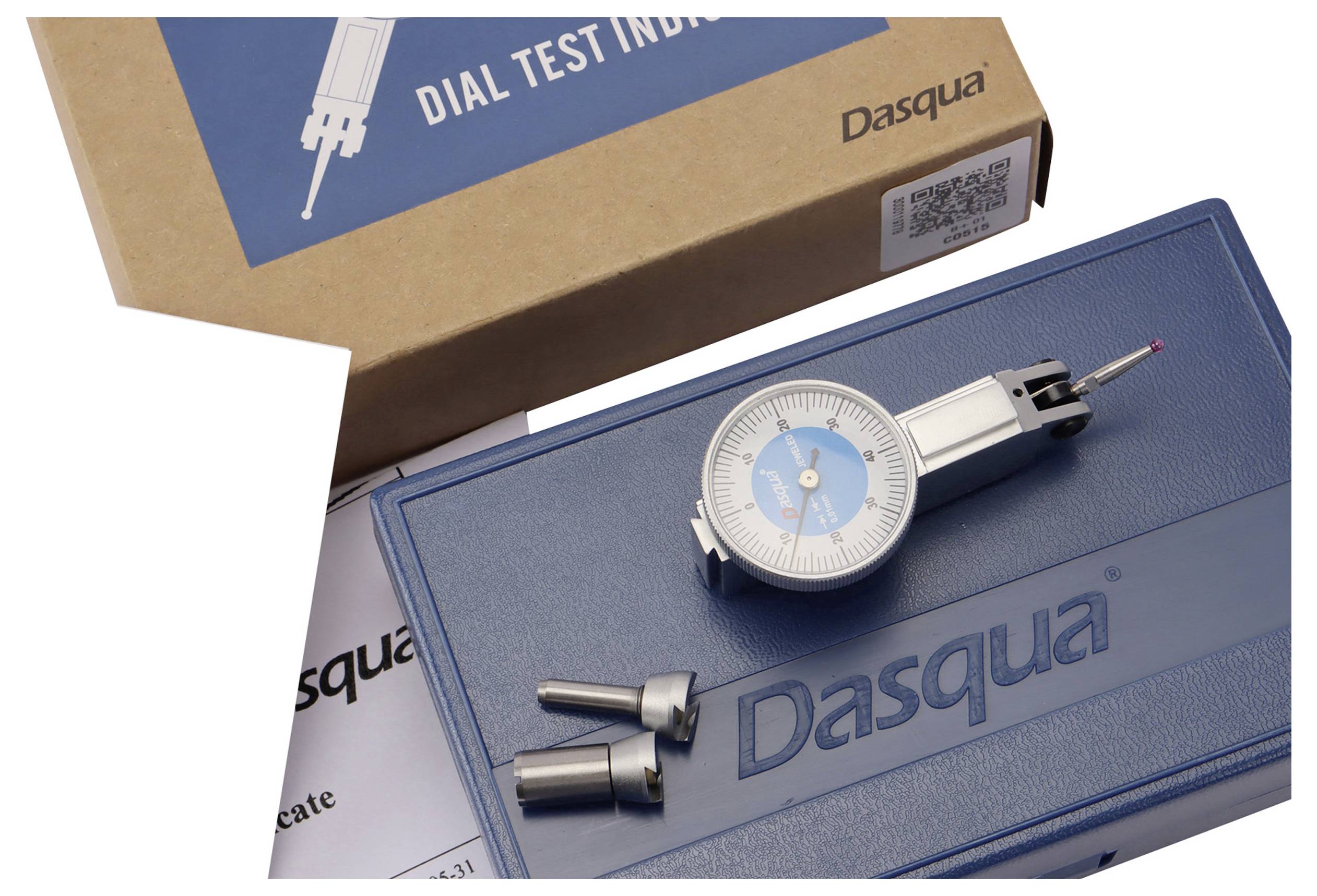 Prikazuje merilno napravo in pribor poleg embalaže z napisom 'Dasqua Dial Test Indicator'.