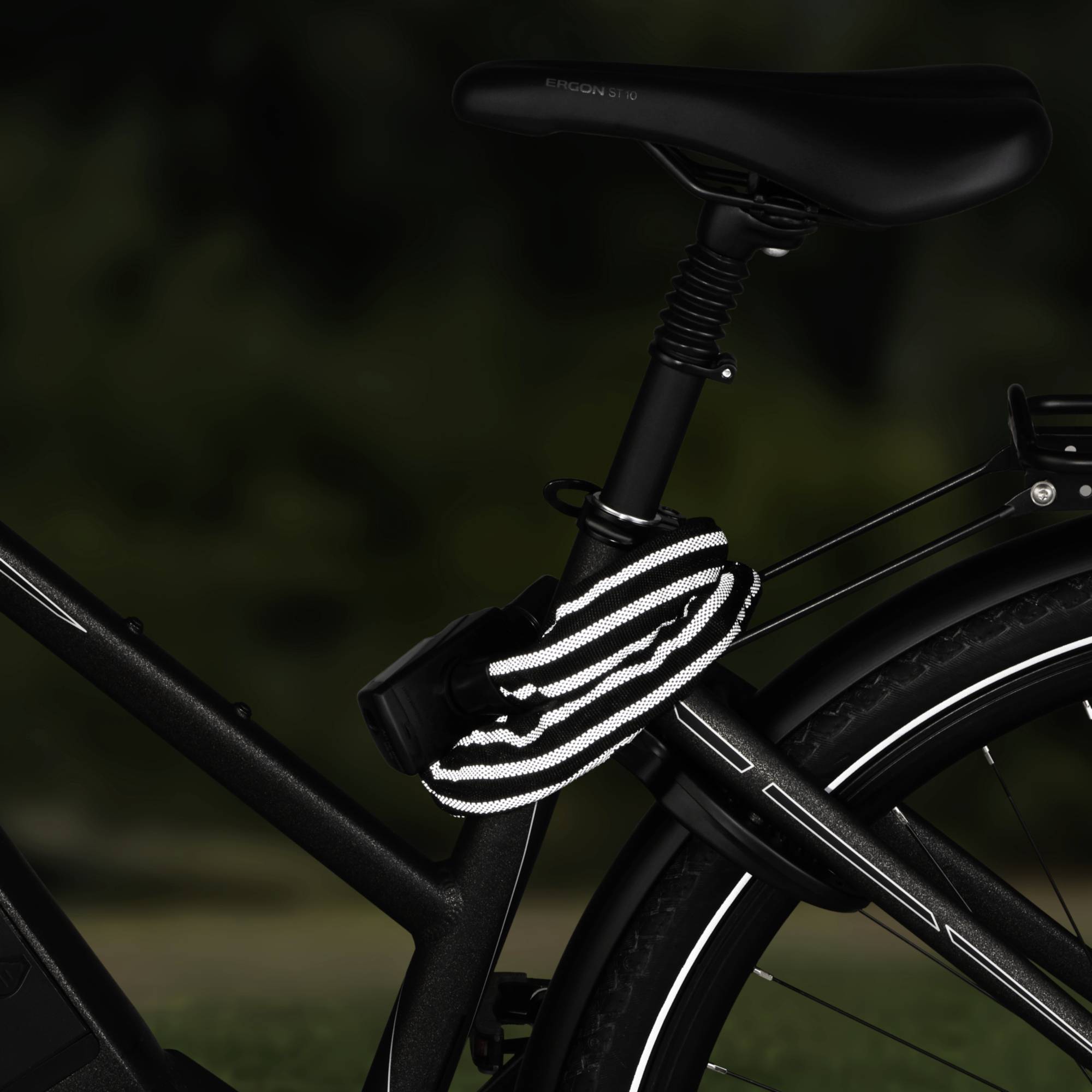 FISCHER FAHRRAD ključavnica z verigo črna odsevna obloga ključavnica s številčnico