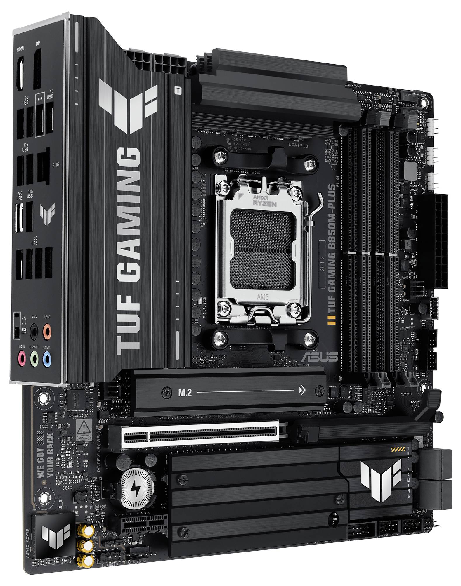 ASUS TUF Gaming B550M-Plus matična plošča z večimi PCIe režami, režami za RAM in vtičnico za procesor, primerna za gaming računalnike.