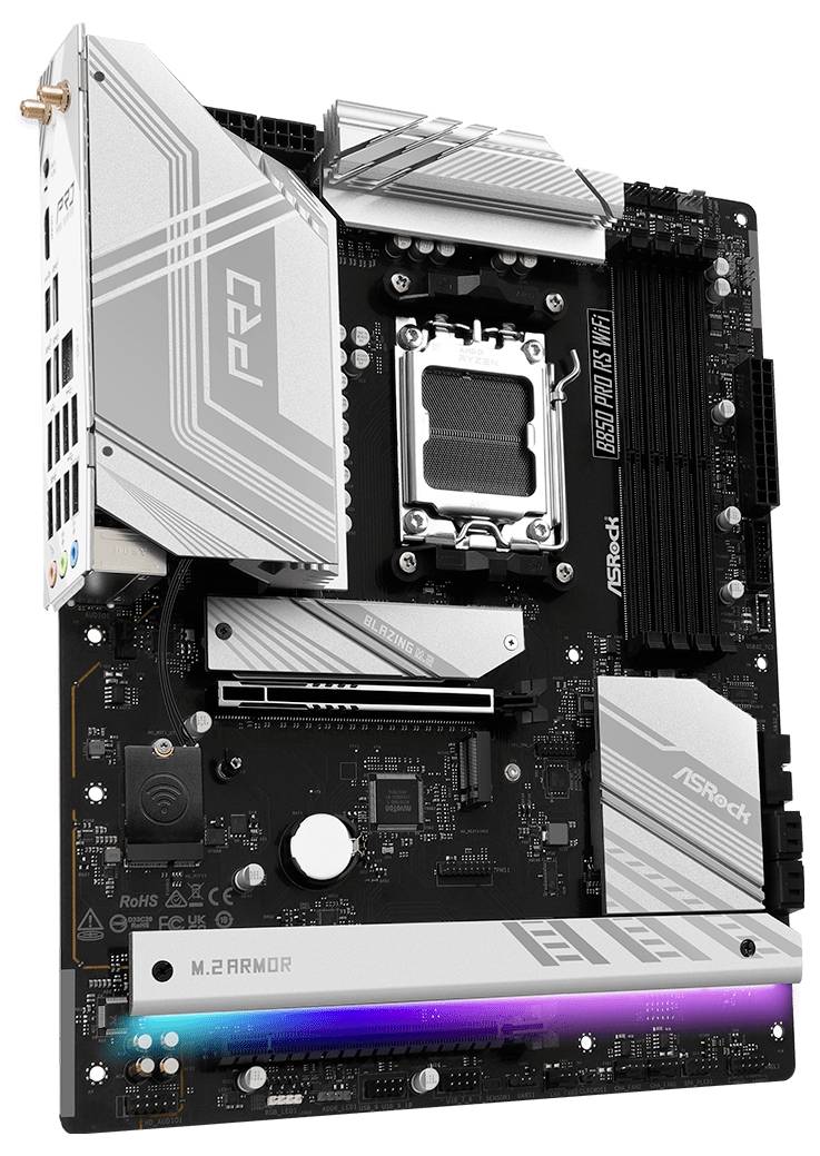 Matična plošča z srebrnimi pokrovi, več PCIe režami, režami za RAM in RGB osvetljeno M.2 prekrivno ploščo. Logotip blagovne znamke 'ASRock'.