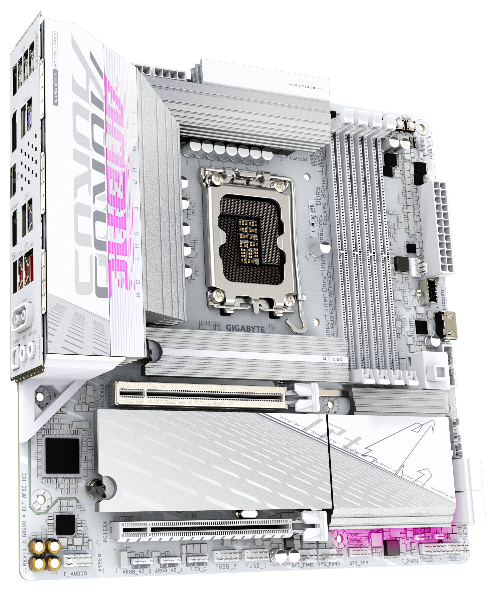 Matična plošča računalnika z režami za RAM, vtičnico za CPU in PCIe režami, zasnovana za napredno računalništvo in gaming, z RGB osvetlitvijo.