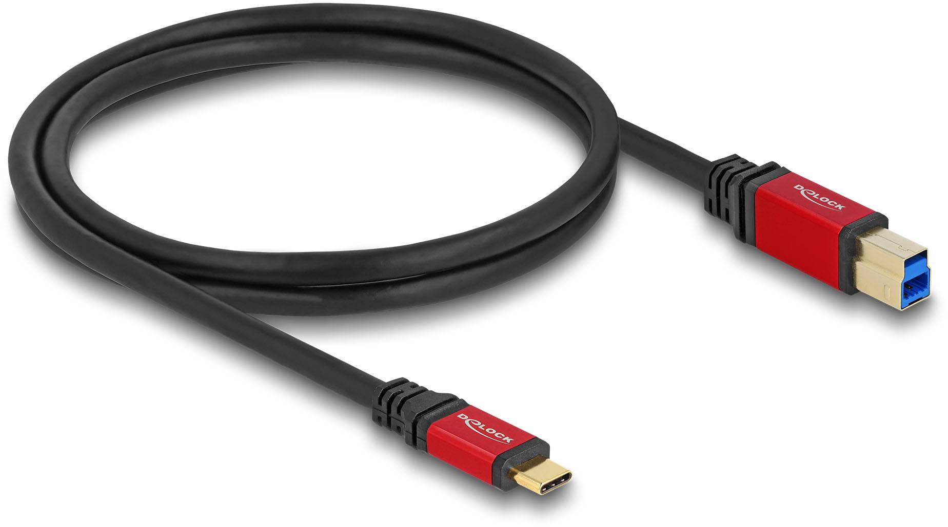 Črn USB kabel z rdečima priključkoma, eden je USB tipa A, drugi pa USB tipa B.