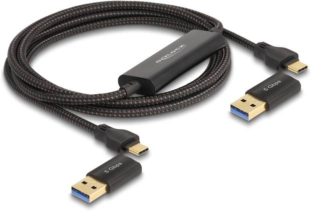 Podaljševalni kabel Delock USB 3.0 z dvema vtičema tipa A in enim vtičem tipa C. Črn kabel s tekstilno oblogo.