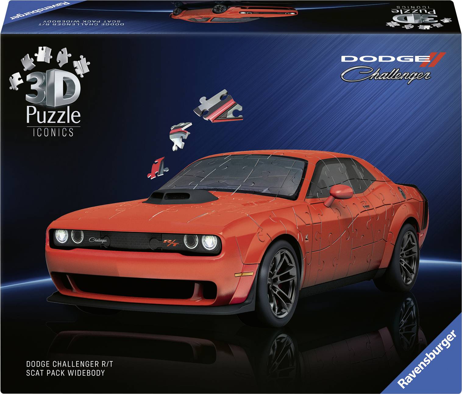 3D sestavljanka Ravensburger prikazuje rdečega Dodge Challengerja R/T Scat Pack Widebody, poudarjenega na temno modrem ozadju.