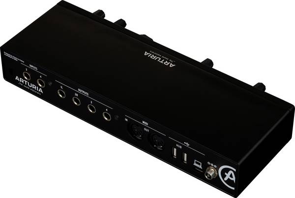 avdio vmesnik Arturia MiniFuse 4 vklj. programska oprema