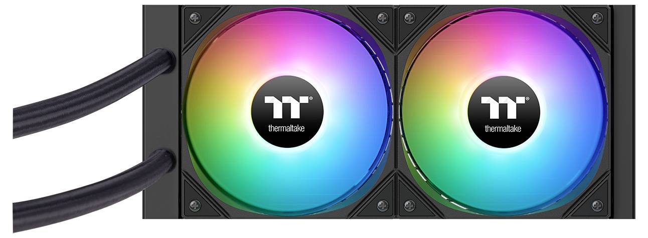 Dva Thermaltake RGB ventilatorja za hlajenje z priključenimi kabli. Ventilatorja prikazujeta spekter barv, kar nakazuje nastavljive svetlobne funkcije.