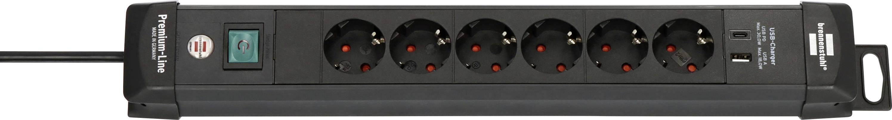 Črna nastavka za rack namestitvijo s šestimi okroglimi vtičniki, zelenim osvetljenim stikalom za vklop/izklop in dvema USB priključkoma na desnem koncu.