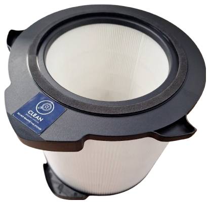 Črno-bel valjast zračni filter z oznako »ČISTO«, zasnovan za učinkovito zbiranje prahu in čiščenje zraka.