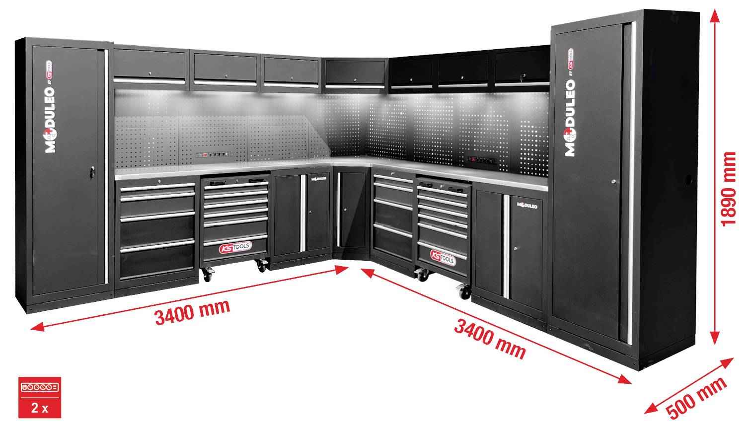 Modularni sistem za shranjevanje v garaži 'Modulo' vključuje visoke omare, predalnike za orodje in nadglavne omare v črni barvi. Dimenzije: 3400 mm širina, 1890 mm višina.