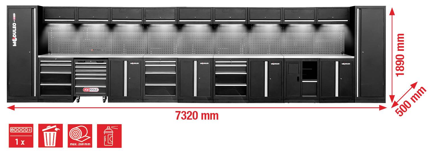 Modularen sistem za shranjevanje v garaži, širok 7320 mm in visok 1890 mm, ki vključuje omare, predalnike in delovno površino z osvetlitvijo.