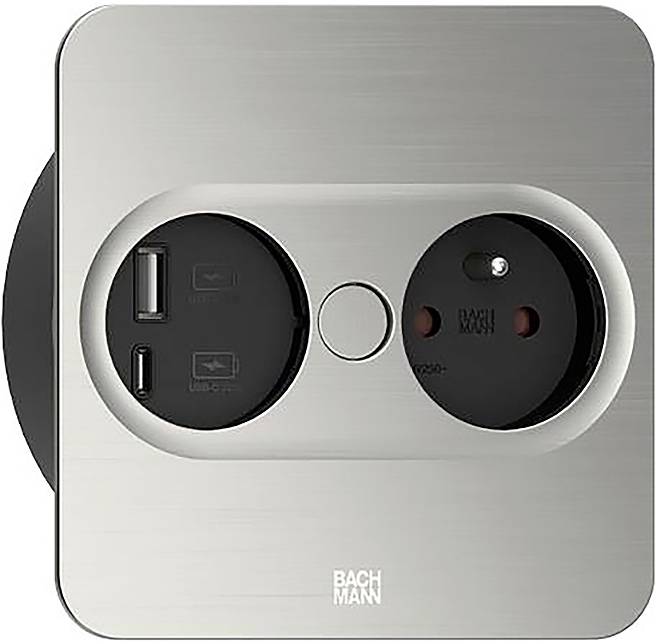 Stenska vtičnica 'Bachmann' s USB vhodom, USB-C vhodom in vtičnico. Srebrni sijaj s črnimi poudarki. Oblikovana za sodobne električne potrebe.