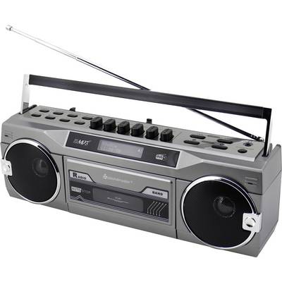 Retro prenosni radio z kasetnim predvajalnikom in anteno, opremljen z dvema zvočnikoma in gumbi za upravljanje.