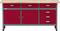 Rdeča in siva delovna miza z leseno ploščo, z dvema omari z zaklenjivimi vrati in petimi predali za shranjevanje orodja.