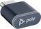 Adapter USB-C z logotipom "poly", zasnovan za povezljivost in združljivost z različnimi elektronskimi napravami.