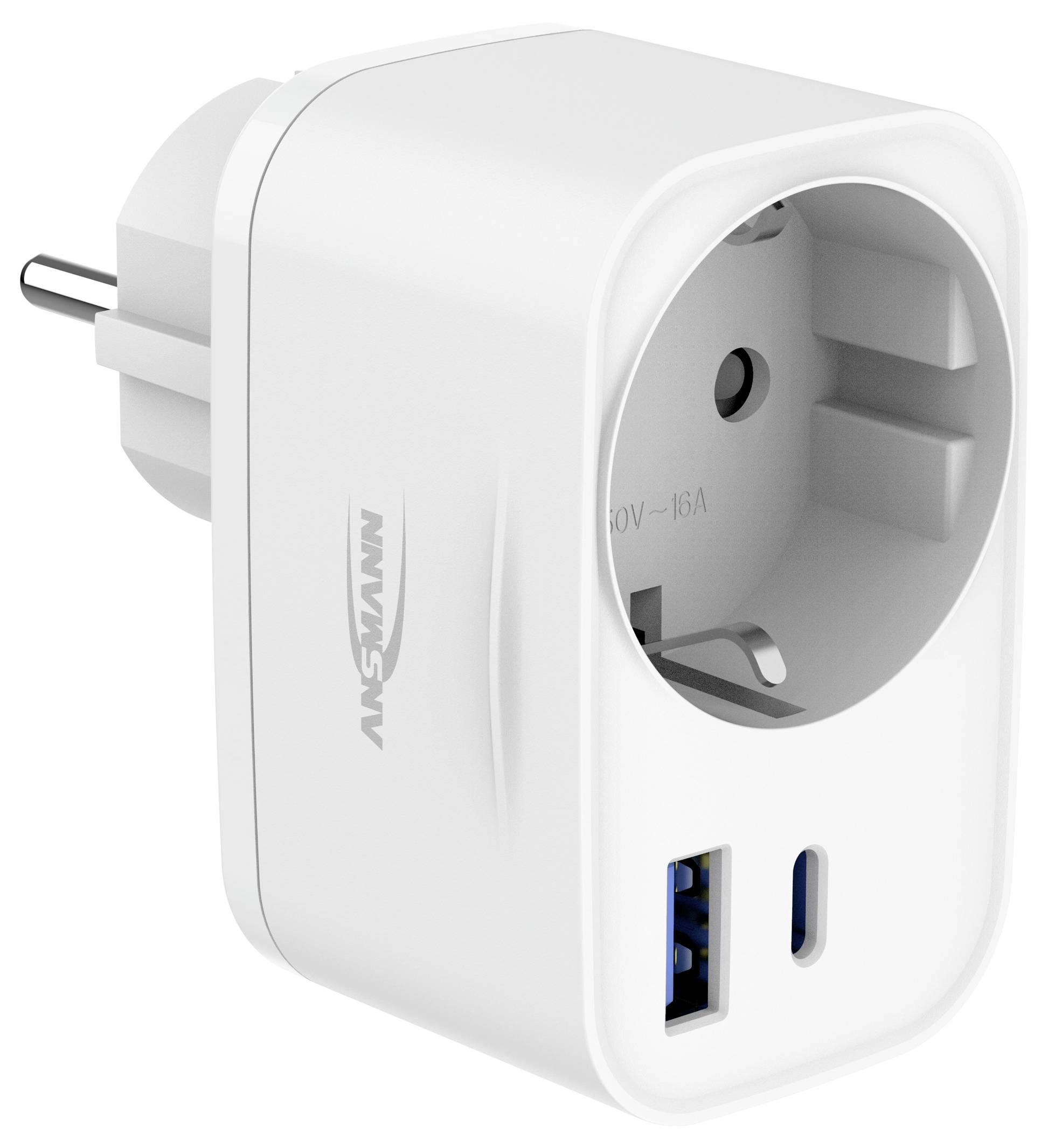 Beli vtični napajalnik z ozemljenim izhodom za prevoz in dvema vrati za polnjenje USB, prikazan na beli podlagi.