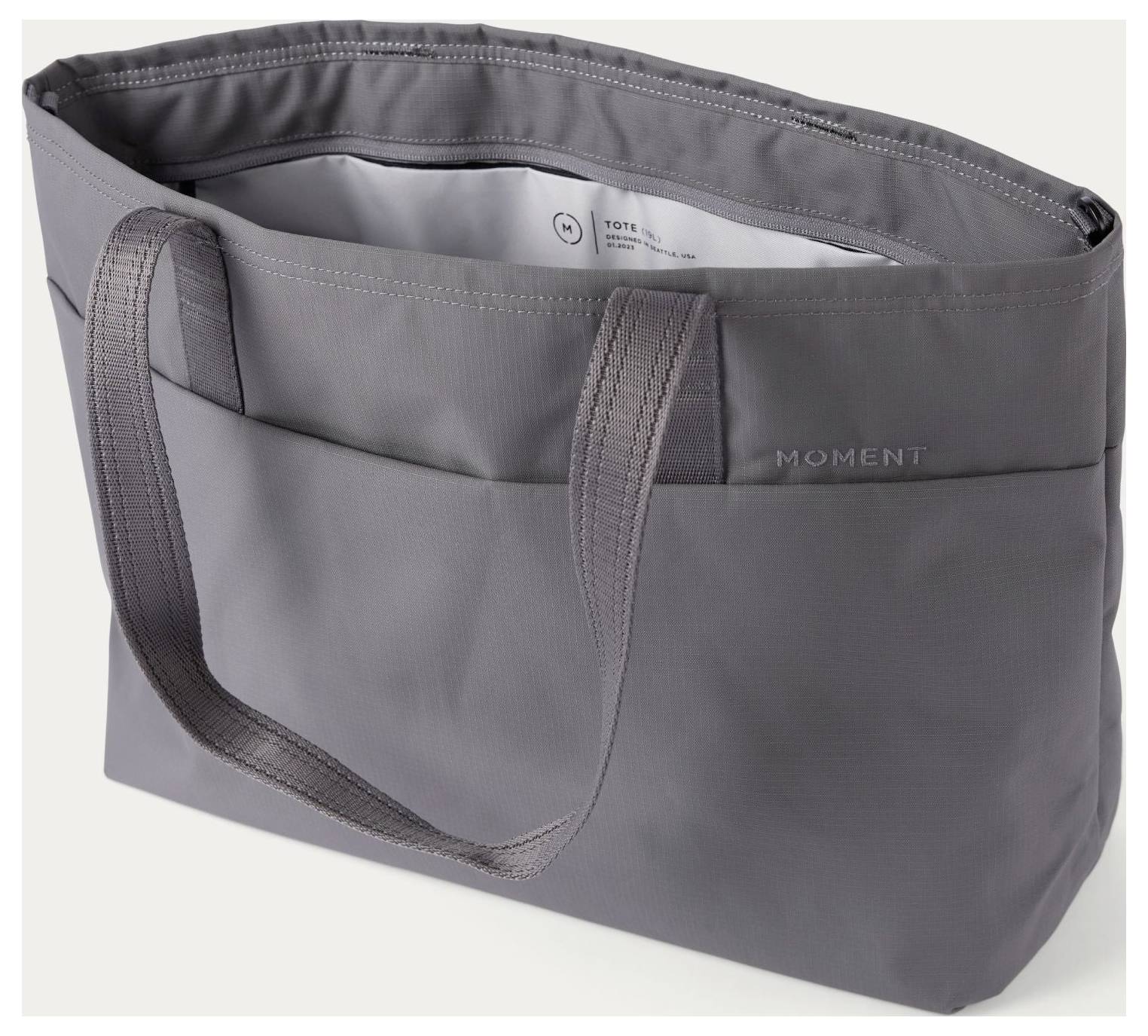 Moment Moment Everything Travel Tote 19L Grey potovalna torba predal za prenosni računalnik, vodotesna-2