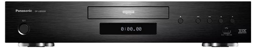 Sprednji pogled ojačevalnika Panasonic stereo komponente z osrednjim digitalnim časovnim prikazom, krmilnim gumbom in gumbi za stanje na črni ščetkani kovininski plošči.
