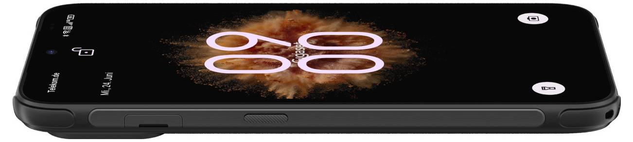 Črni pametni telefon prikazan v ležečem položaju z abstraktno oranžno eksplozijo kot ozadjem in velikimi "08" na zaslonu.