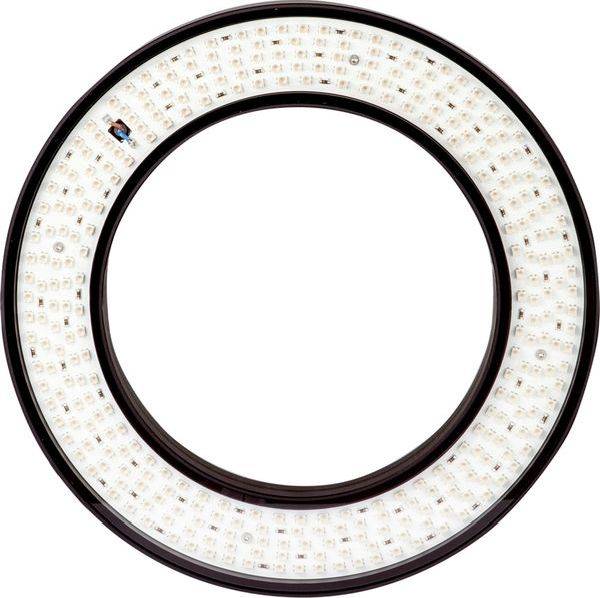 Krožna LED obročna svetilka z belimi LED-i in črnim okvirjem, prikazana v sprednjem pogledu na navadni beli podlagi.