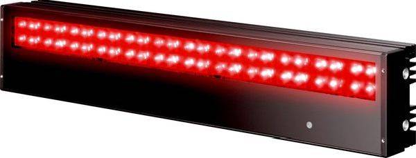 Pravokotna črna LED svetlobna črta z vrsto svetlih rdečih luči, ki se svetijo po sprednji strani.