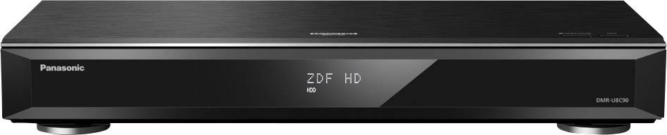 Črn Panasonicov predvajalnik Blu-ray z digitalno prikazovalnikom. Prikazovalnik prikazuje napis 'ZDF HD'. Modelna številka je vidna.