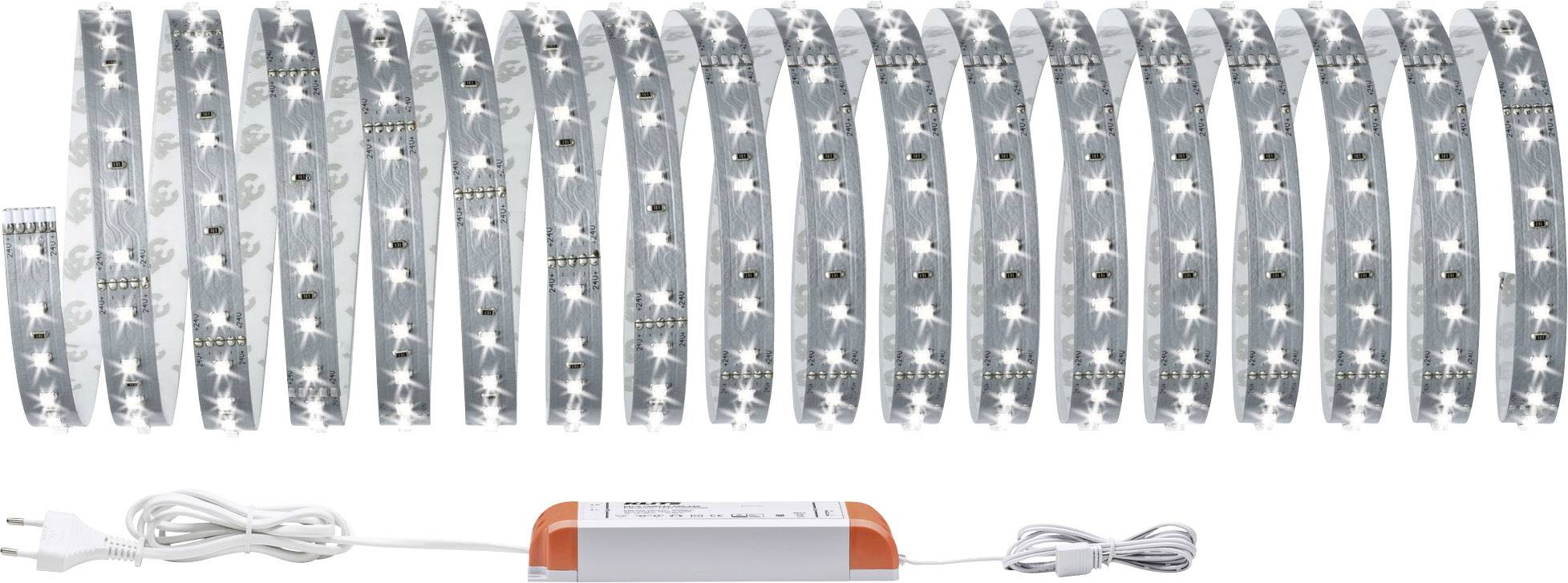 Zvito LED-svetlobno trak z zvezdastim vzorcem, povezan z mrežnim adapterjem. Idealen za notranjo dekoracijo.