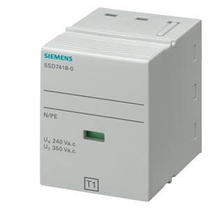 Prenapetostni odvodnik znamke Siemens, model 5SD7418-0, z belim ohišjem, namenjen zaščiti električnih sistemov pri 250 V izmenične napetosti.