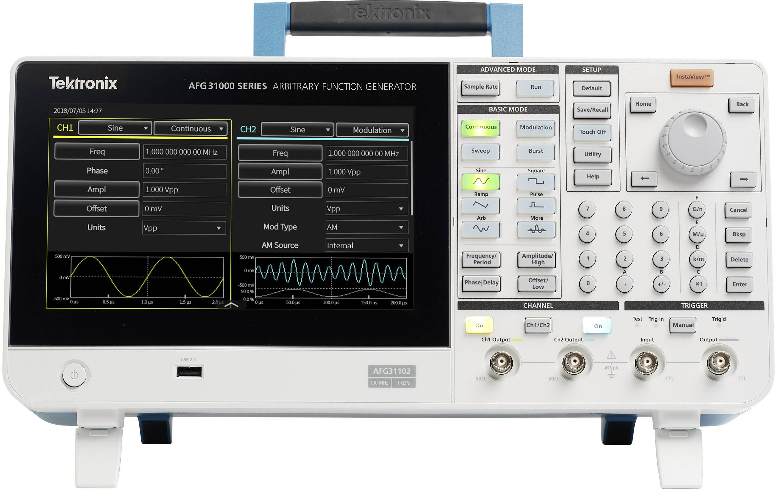 Generator funkcijskih signalov z zaslonom prikazuje nastavitve in valovno obliko. Vidni so tipke in regulatorji za upravljanje. Znamka Tektronix.
