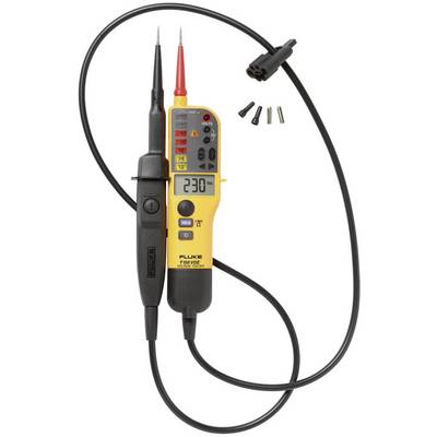 Napetostni preizkuševalnik z digitalnim prikazom kaže 230V. Naprava ima dve merilni konici in črn kabel. Dodatni vtič je viden.